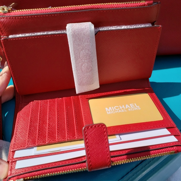 Michael kors large Ciara satchel and wallet - Picture 5 of 8